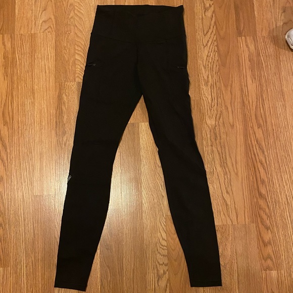 Lululemon Cadence Crusher Tight - Picture 5 of 9